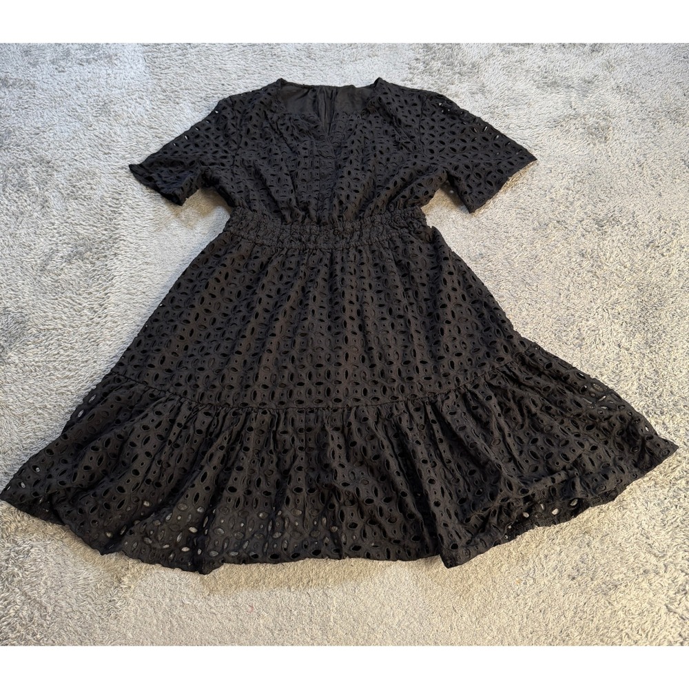 Unbranded Eyelet Smocked Waist Dress Size M Black Cotton V Neck Short Sleeve New